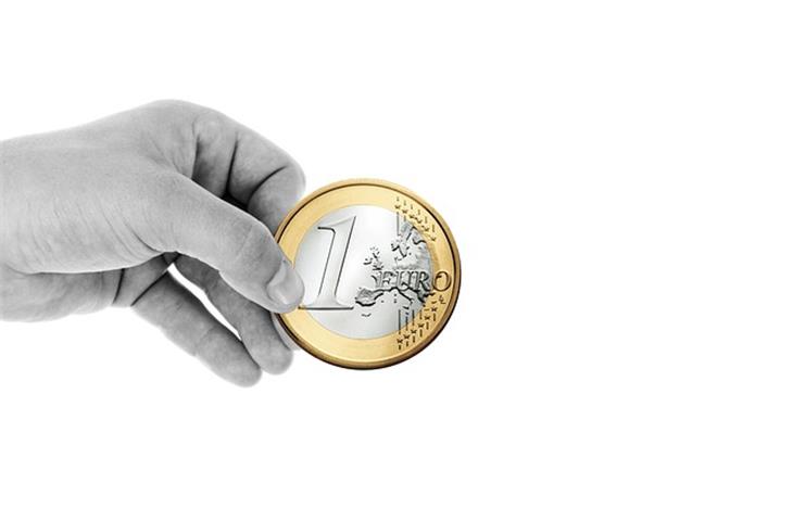 126 euro to usd